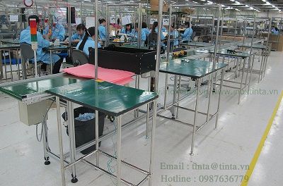 1582380969_Mua-ban-lam-viec-cho-cong-nhan-gia-re-global-industrial-stainless-steel-tables.jpg